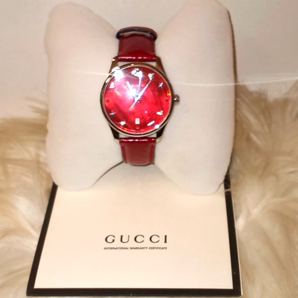 Gucci Red Patent Leather Band Watch - Picture 4 of 13